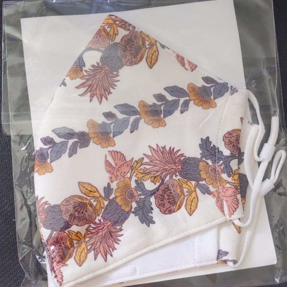 NWT Tory Burch facemask